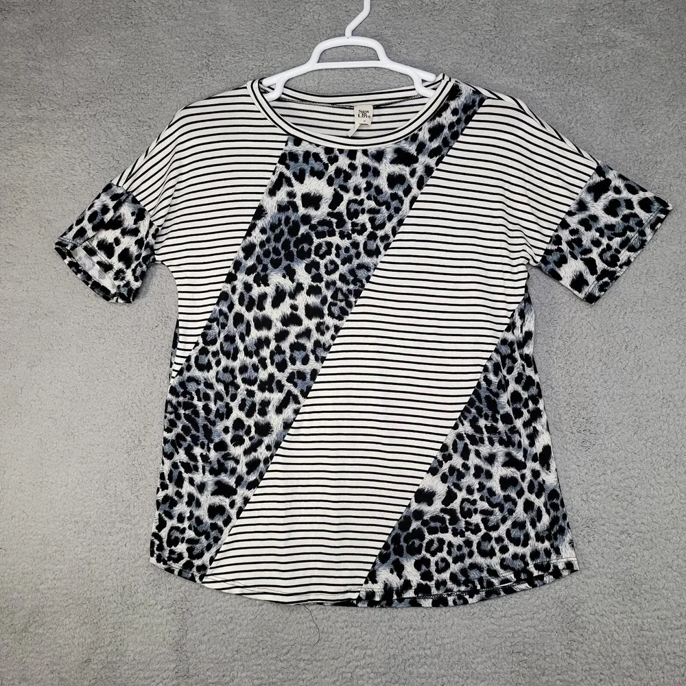 Sew in Love T Shirt Womens Fits XL Animal Print Striped Gray Patchwork Statement